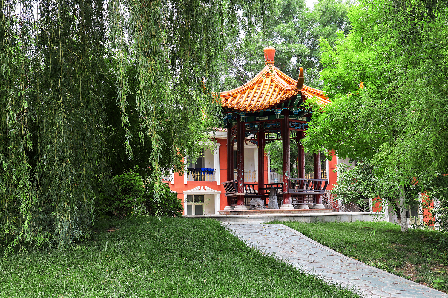 思亲园环境怎么样？自然与人文交织的宁静之所